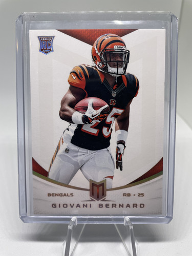 2013 Panini Momentum Giovani Bernard Rookie 49 #137 (1).1