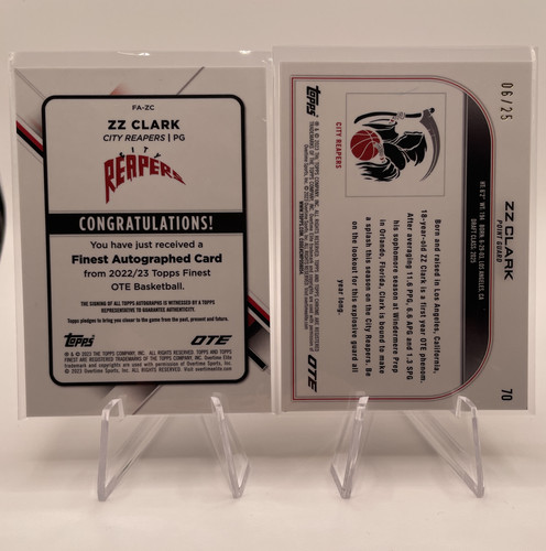 2022 23 Topps OTE Finest ZZ Clark Auto + Orange 25 & Chrome Refractors (x13) (3).1