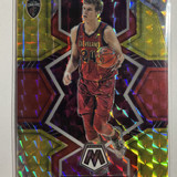 2021 22 Panini Mosaic Lauri Markannen Choice Yellow Prizm 88 #142 (1)