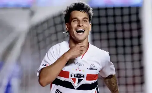 Ferreirinha brilha com hat-trick e revela amor pelo São Paulo: "Sempre fui torcedor"