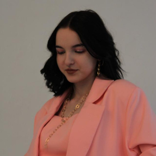 Фото Наташа resized.jpg