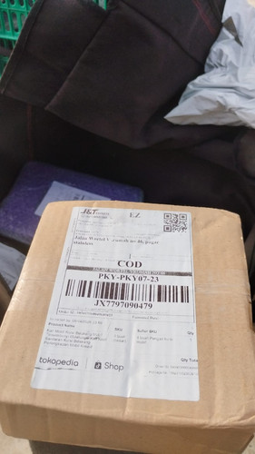 JX7797090479.jpg