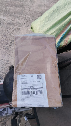 JX7811304786.jpg