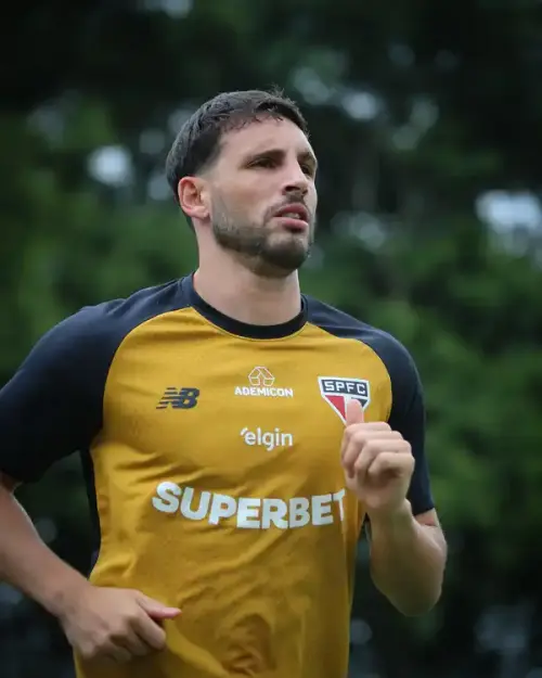 São Paulo se prepara com três possíveis reforços para decisão na Sul-Americana