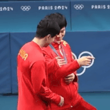 1198922288.gif