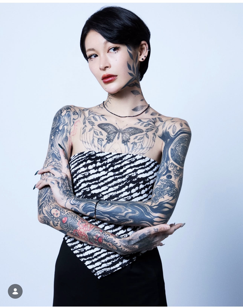 23404588 1A80 4449 B87B 873FFACEF526.png