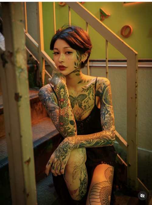 2BFDFFD7 71C1 4A87 B449 FDFF96AE3DAB.png