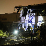 1 membru al echipajului salvat și 2 dispărut după ce avionul de luptă