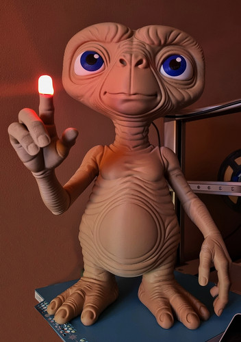 ET 2.jpg