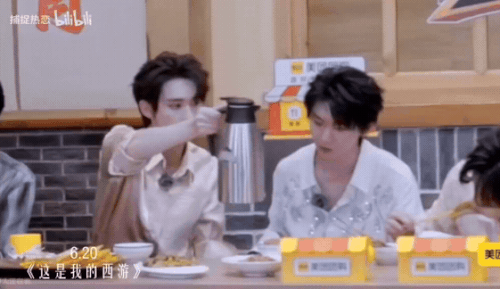 1000011393.gif