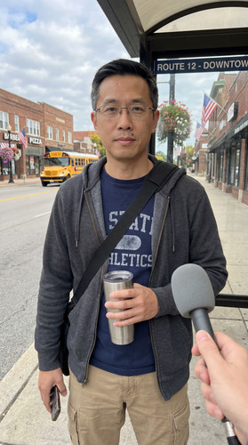m2i i13 asian bus stop ref.jpg