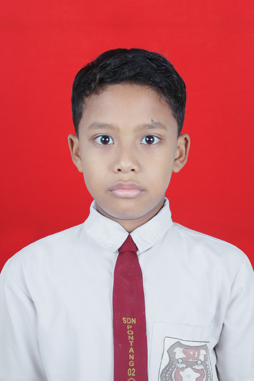 0133831242.jpg