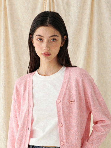 p05 pink cardigan s08 00001 .png