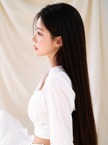 p01 studio white s20 00001 .png