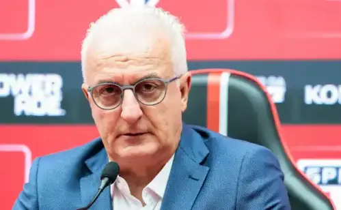 Dorival Júnior comenta sua transição do comando do São Paulo para a Seleção Brasileira