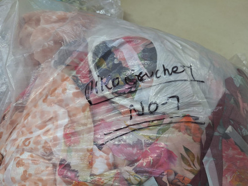 NO 7.jpg