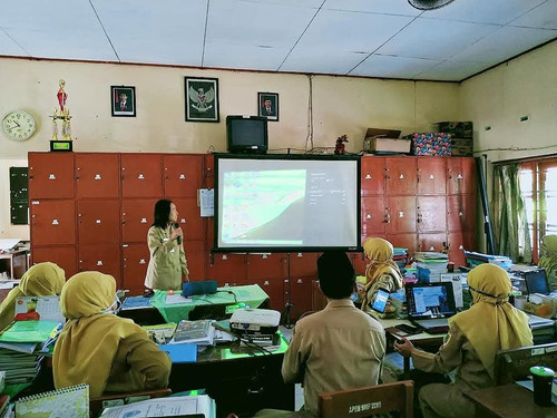 lilis berbagi praktek 2.jpg