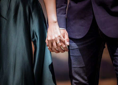 Book a Queenstown Engagement Photographer – Stunning Outdoor Photos.jpg