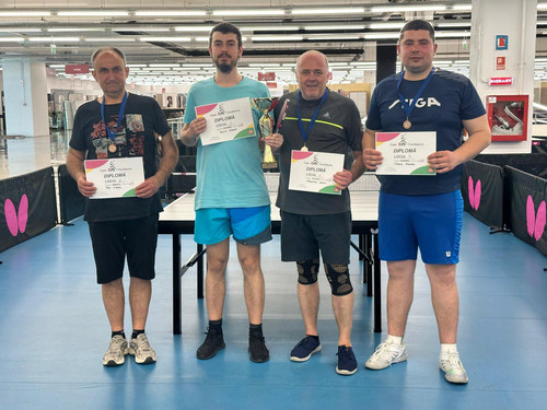 BzSnk3g.md.jpg BzSnk3g.md.jpg