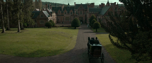 Young.Sherlock.2026.S01E01.The.Case.of.the.Missing.Scrolls.2160p.AMZN.WEB DL.CZ EN.DD+5.1.HDR.H.265 .jpg