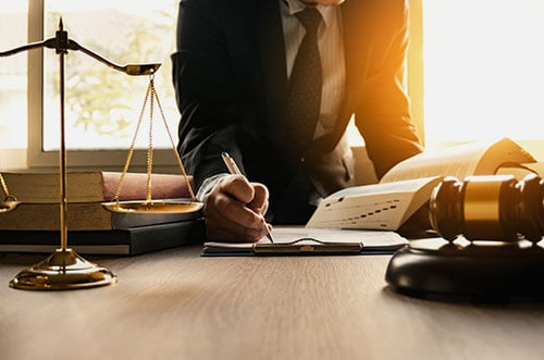 Elder Lawyer Suffolk_Estate Planning Attorney Queens.jpg