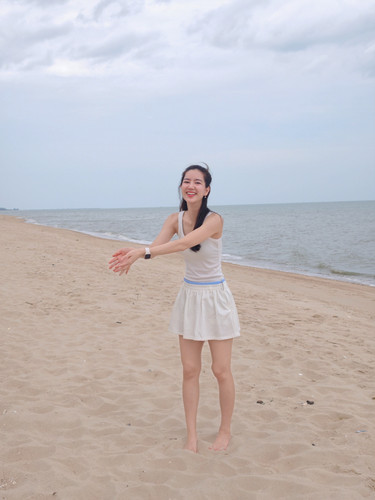 097ff0ef3d5d6d40d06858b9e5ab1385.jpg
