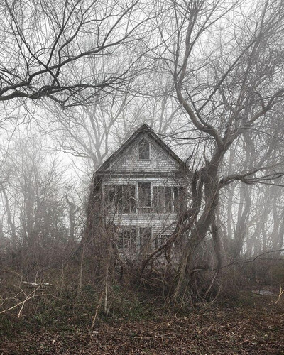 abandoned beauties pics 6401b60d2612e 700.jpg