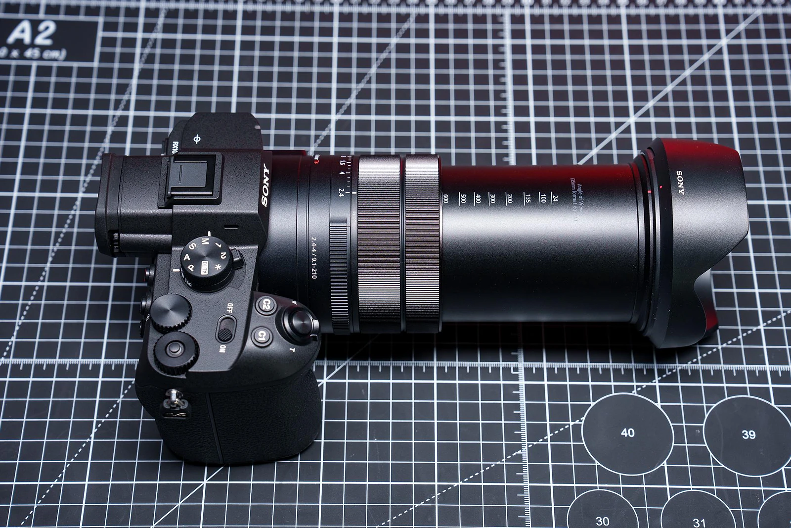 <em>When really turned on (zoomed in to 600mm).</em>