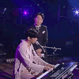 Eunwoo 01.gif