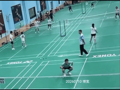 b1637740ly1iez2smyvx7g20qo0k0qv8.gif