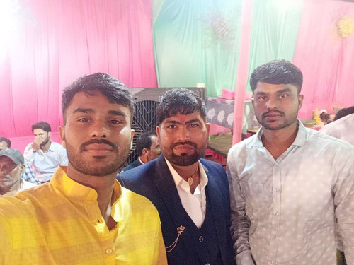 62a35ba04064.jpg