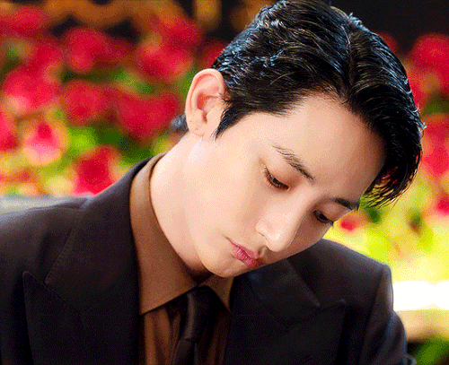 tumblr 487d3ca1c3bd859a1870ca4b5e836816 cb49578c 540.gif