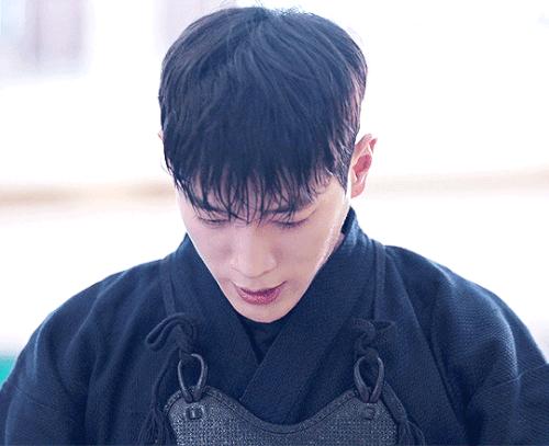 tumblr 9ea77030d3376641ea0a8ede4ba75e6e 98b2da5b 540.gif