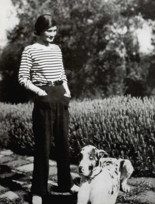 500px Gabrielle Chanel en marinière.jpg