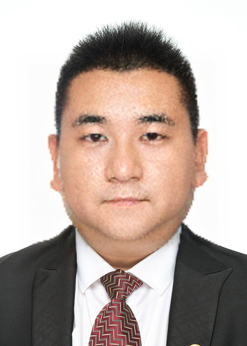 真人换脸 IMG 6751到IMG tmp.jpg