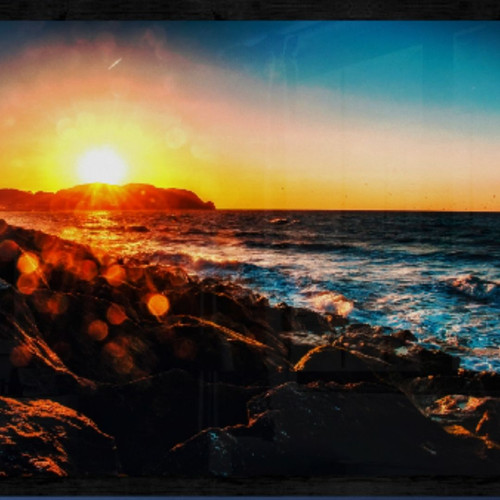 Pictures printed on glass.jpg