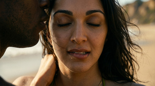 make a cinematic close shot 202605292009 (9).jpg