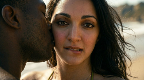 make a cinematic close shot 202605292009 (10).jpg