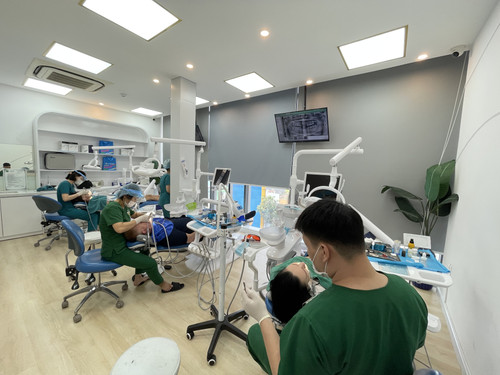 da nang dental clinic.jpg