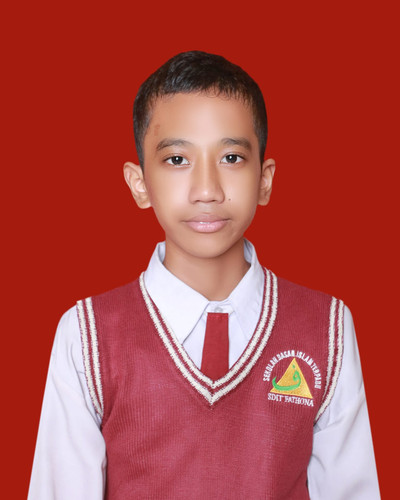 KHAFADI HIBATULLAH.jpg
