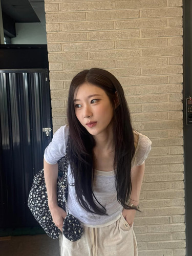 chaerrry0 7e09b016ea464235a76ecd9b35208551.jpg