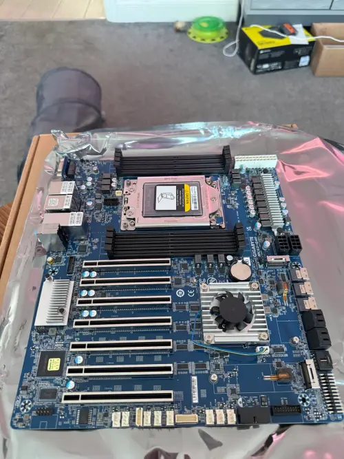 gigabyte mc62 g40 issues v0 wrv9sey0ug4h1.jpg