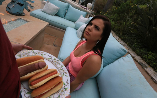 mryshti se na hotdoga.jpg