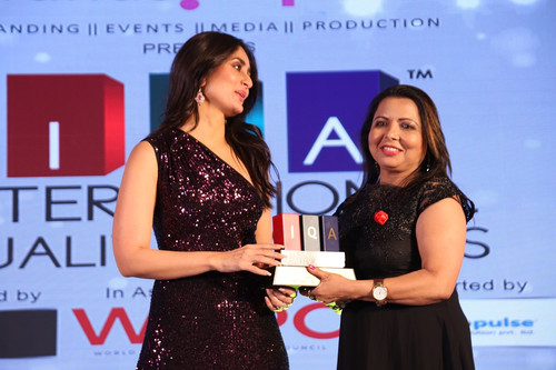 Vijita Tewari – Professional Angel Card Reader in Mumbai | Andheri.jpg