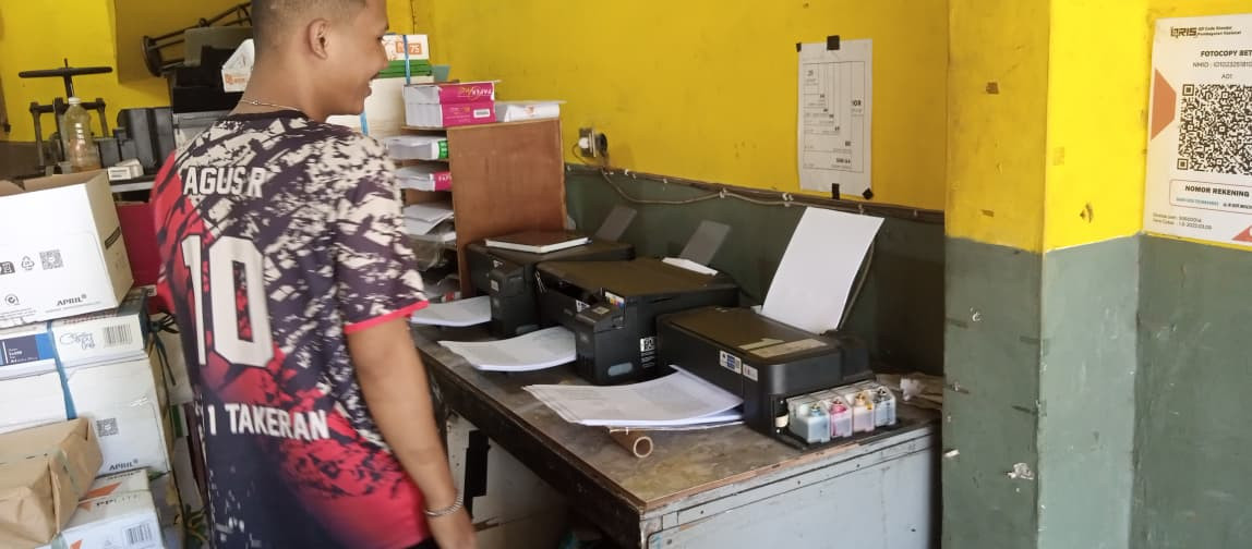 Tumpukan kertas