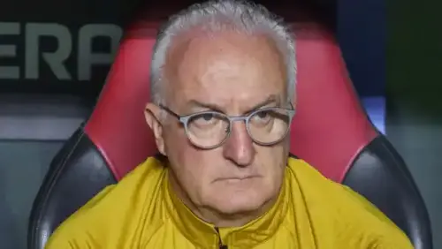 Torcida do São Paulo critica Dorival Jr após derrota