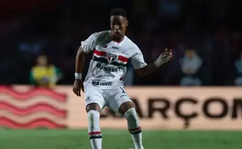 Wendell se destaca no São Paulo e se aproxima da marca de 50 partidas pelo clube