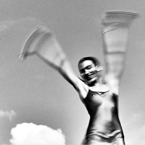600x600bb.jpg