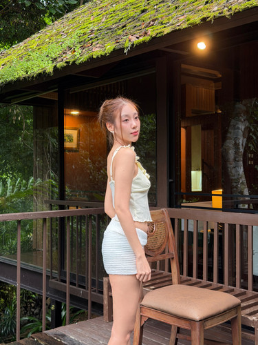 bbea0081cbfc0b7a1d726421529f6721.jpg
