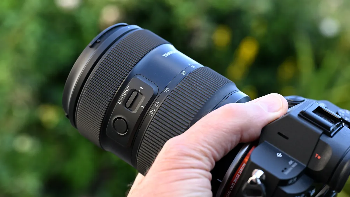Tamron 35-100mm f/2.8 Di III VXD product image